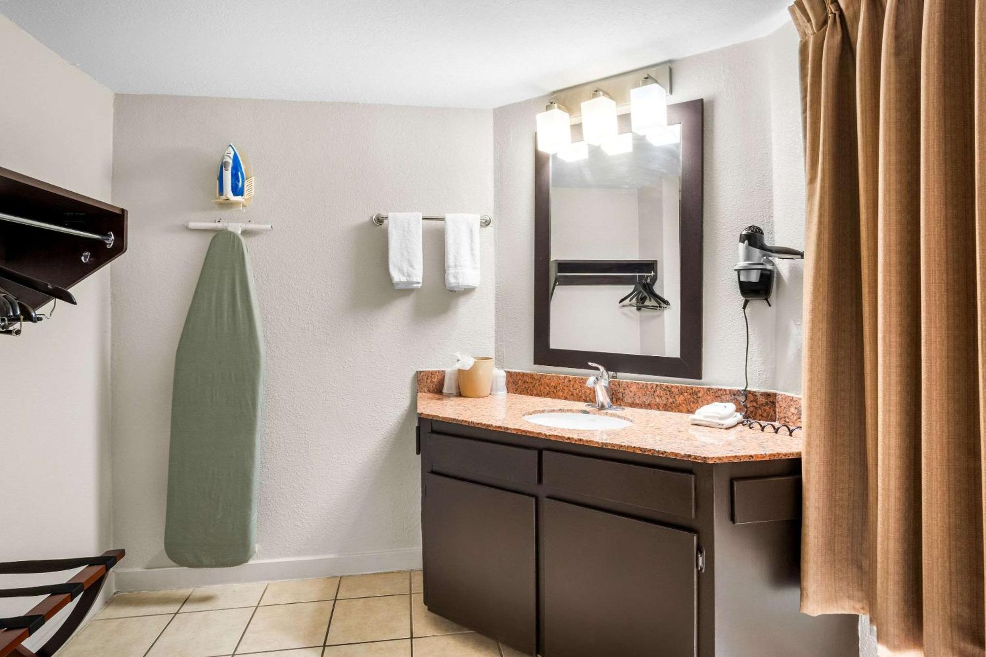 Rodeway Inn Waco Eksteriør bilde